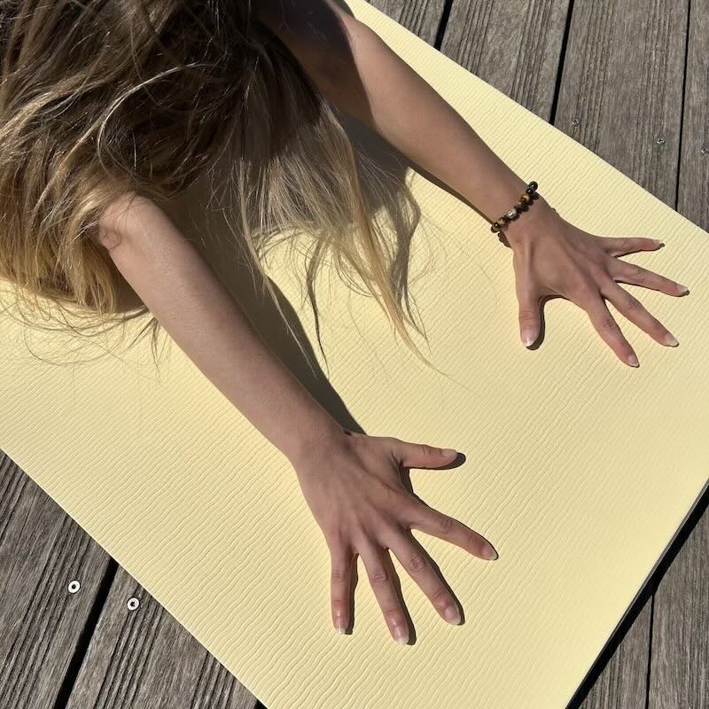 Tapis de yoga Yomad samadhi Corail focus envers jaune
